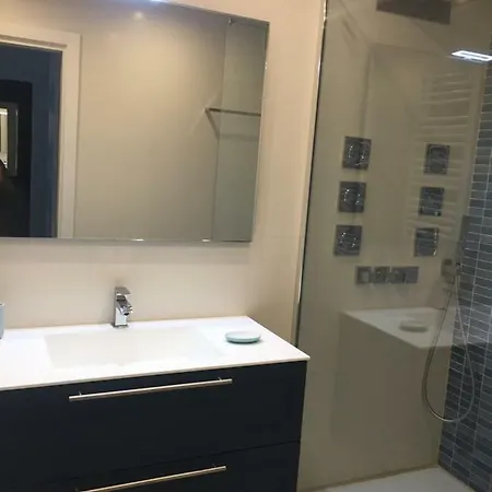 شقة Tingitana سان جان دو لوز